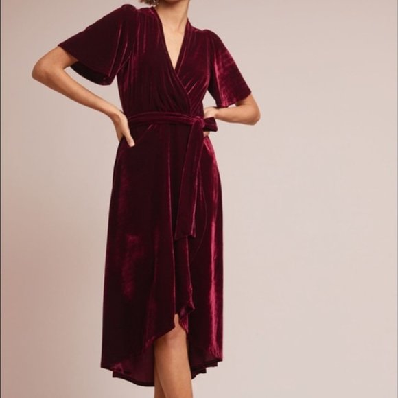 Listicle Dresses & Skirts - LISTICLE BURGUNDY VELVET KIMONO WRAP DRESS L